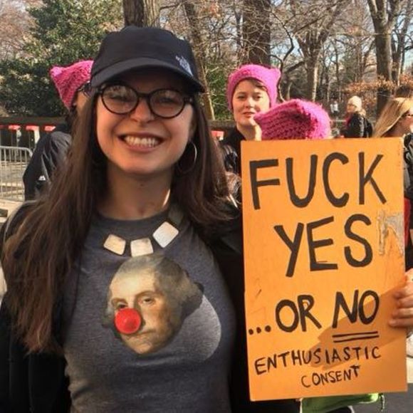 Meet your Posher, Alli - Picture 1 of 1